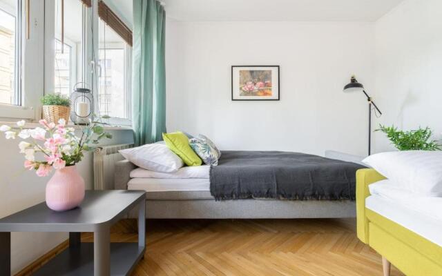 Rent Like Home - Smolna 8