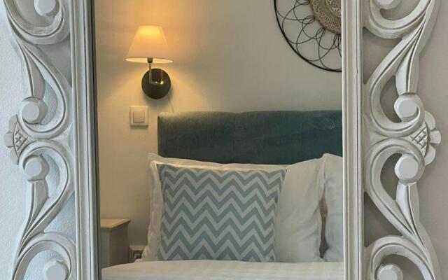 Aqua Seaview Suite