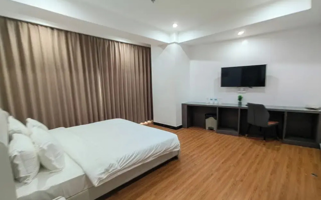 Mactan Grand Golden Hotel