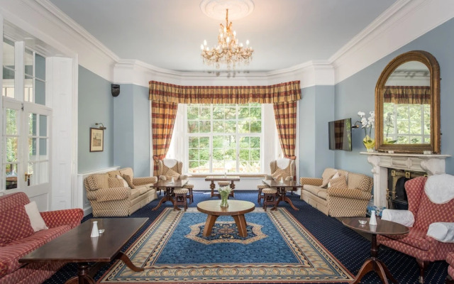 Greenway Manor Hotel