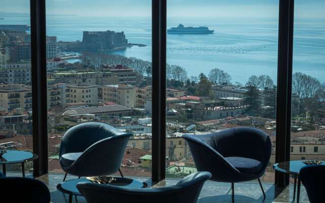 De Bonart Naples, Curio Collection by Hilton