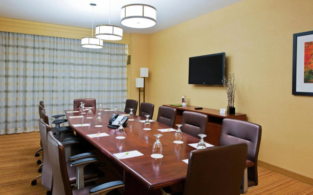 Courtyard by Marriott Ottawa East