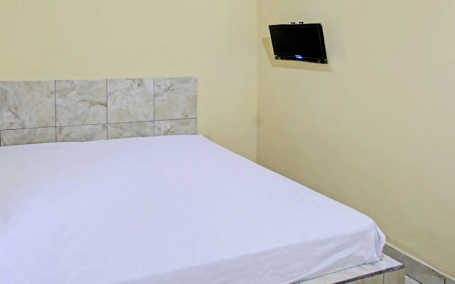 Hotel O Inn Homestay – Guest Rooms – Kecamatan Janapria