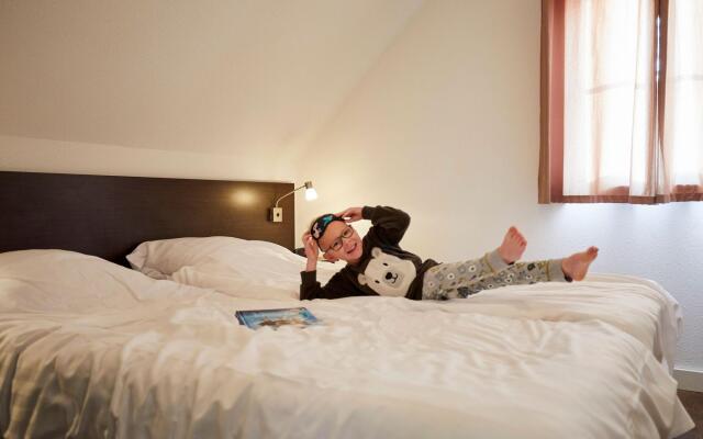 Beautiful Villa in Limburg Near Lake