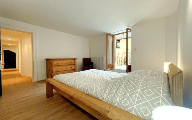 Superb T4 With Terrace Annecy Hyper Centre