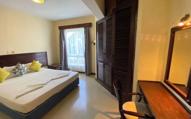 Sunrise Resort Apartments & Spa