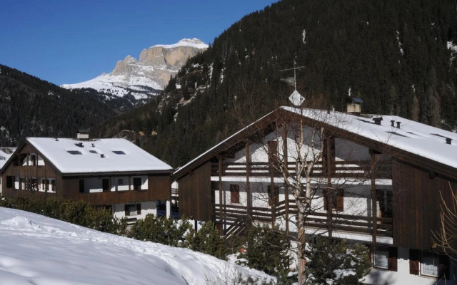 Residence Casa Canazei