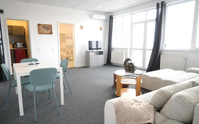 Luana Airport Apartments #7