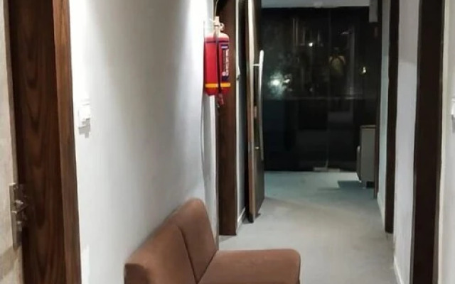 Hotel Shri Nivas