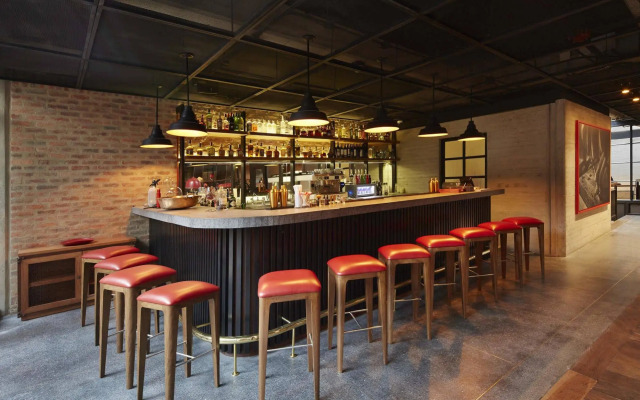 The Artisan D.C. Hotel, Autograph Collection