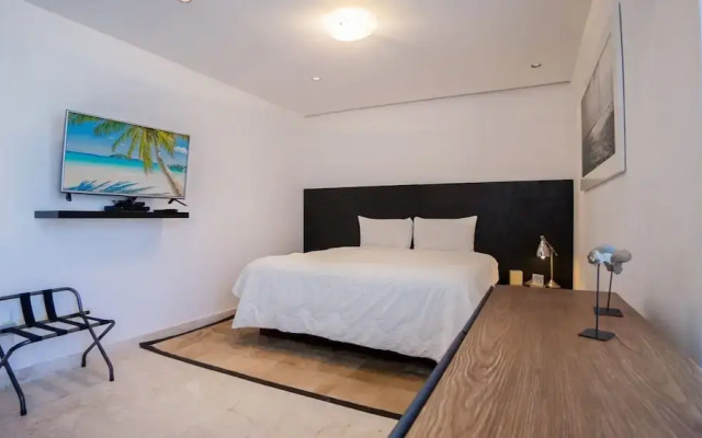 Elements 115 2 Bedroom Condo