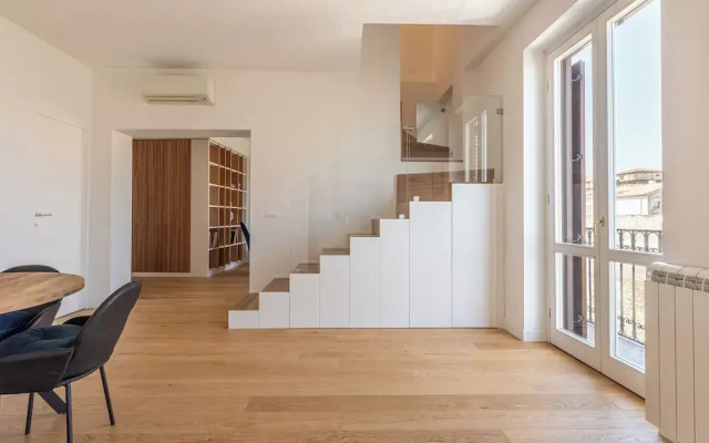 Oretea Apartment with Terrace