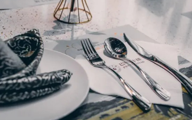 Meihao Yizhi Hotel (Xinyue Shopping Plaza Branch, Xinzhou West Station)