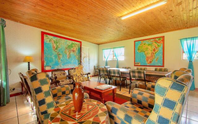 Airport Bird & Game Lodge