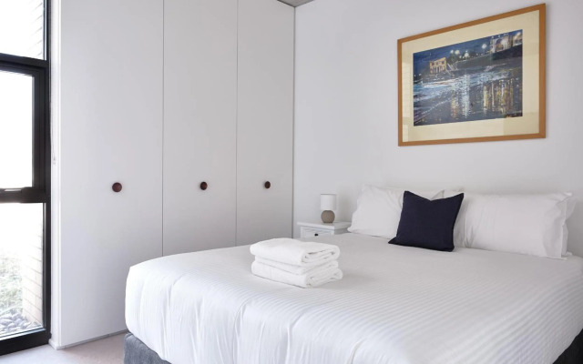 Premium Bondi Beach 2 Bedroom with Beach view and parking