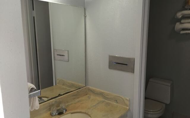 Executive Inn
