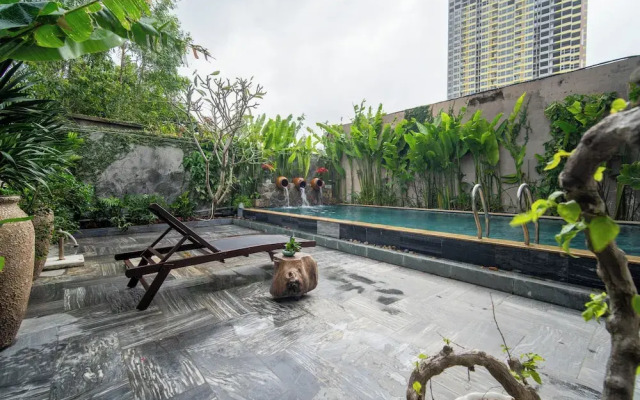 DOMA by HSuites Hotel & Apartment