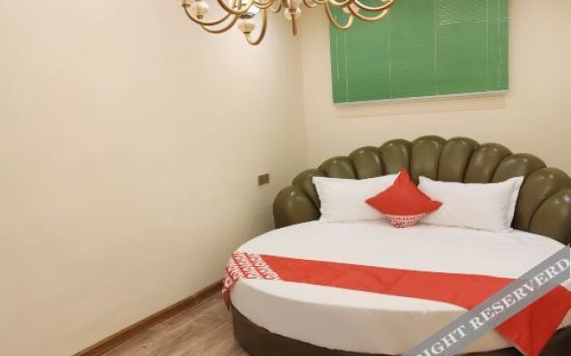 Oyo Huashi Hotel