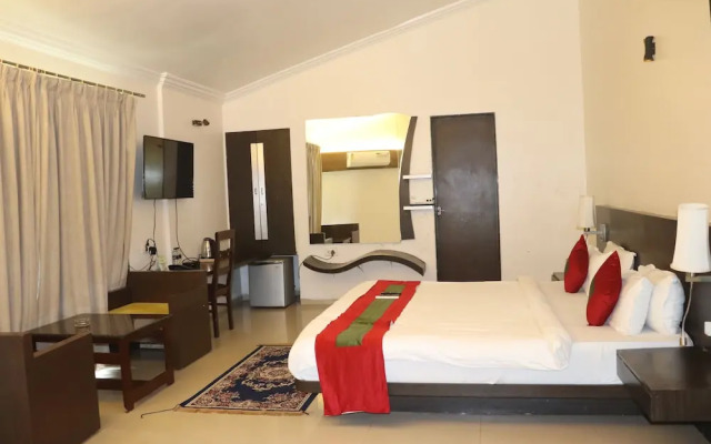 OYO Premium Villholi Nashik