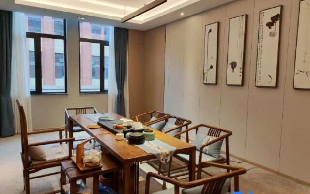 Yuanzheng Haiji Hotel