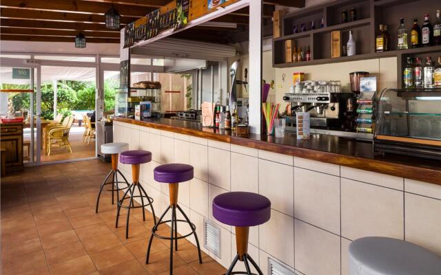 Arlanza Jet Apartments (Adults Only)