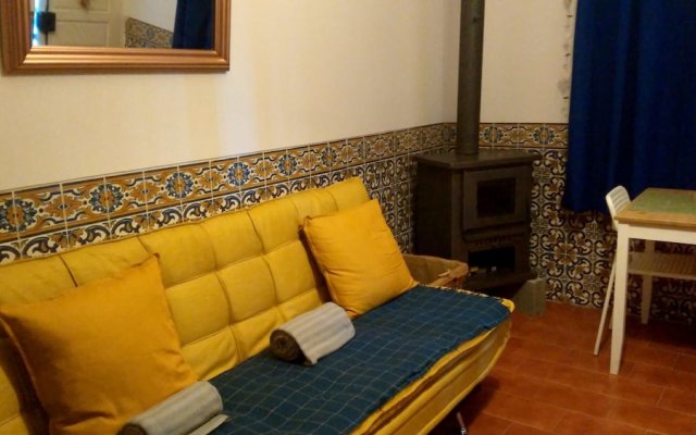 House with One Bedroom in Arieiro, with Enclosed Garden And Wifi - 2 Km From the Beach