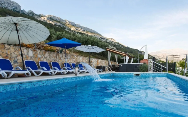 Dusa - With Pool - A2 - II kat