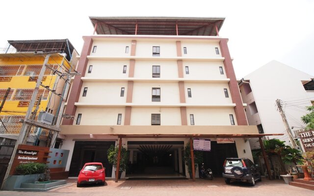 OYO 882 The Moonlight Serviced Apartment