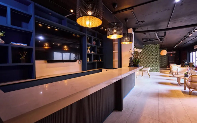 Ola Boutique Hotel