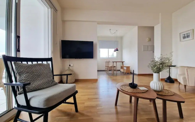 56 NIC - Stay Space View Apartment