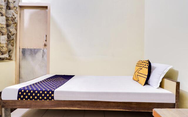 SPOT ON 68989 Hotel Ashish