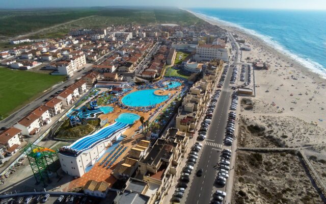 Отель Cristal Praia Resort & Spa