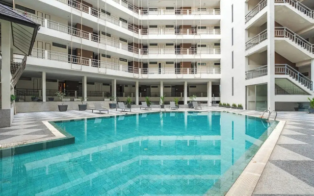 1BR Condo Pool & Mountain View C224