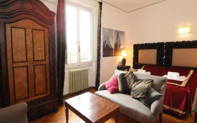 Hemeras Boutique House Lungarno River