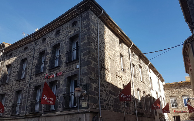 Logis Hotel Yseria - Historical Center