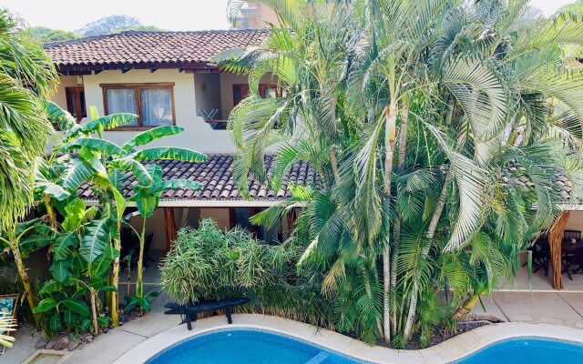 Ten North Tamarindo Beach Hotel