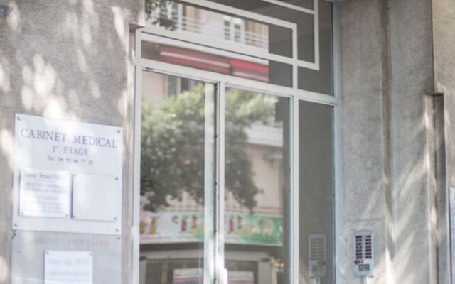 Palais Promenade AP4166 by Riviera Holiday Homes