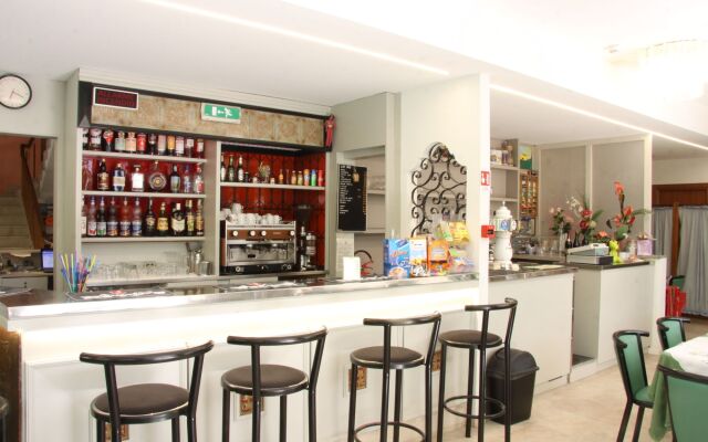 Hotel Tilly