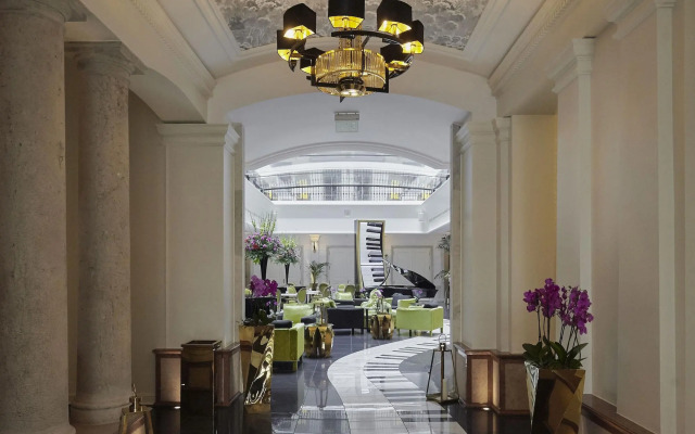 Aria Hotel Budapest by Library Hotel Collection