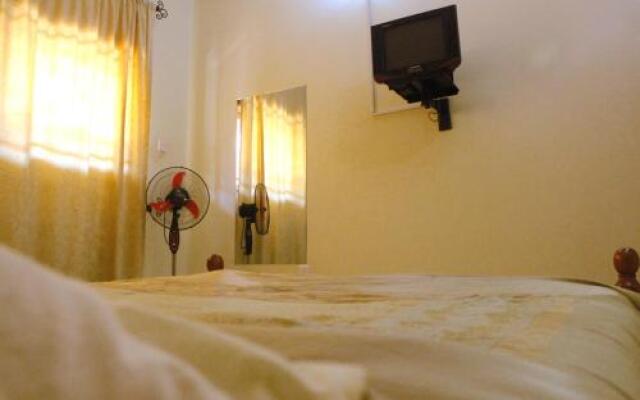 Jinja Cal Suites
