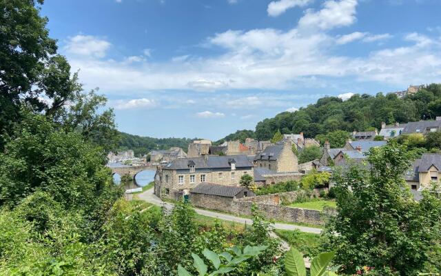 Semi-detached House, St. Meloir-des-ondes