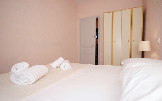 Easy Flat - Five Stars Holiday House