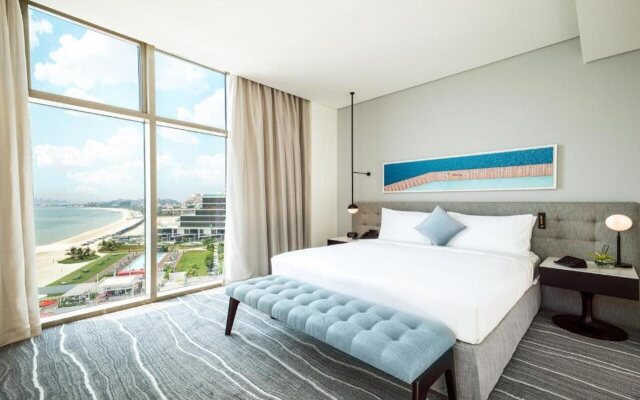 Th8 Palm Dubai Beach Resort, Vignette Collection, by IHG