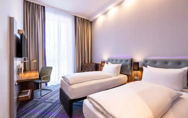 Premier Inn Heidelberg City Zentrum Hotel