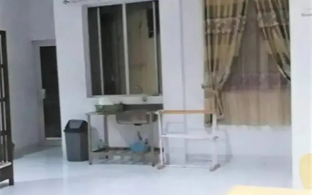 Wisma Rumah Kita By Zuzu