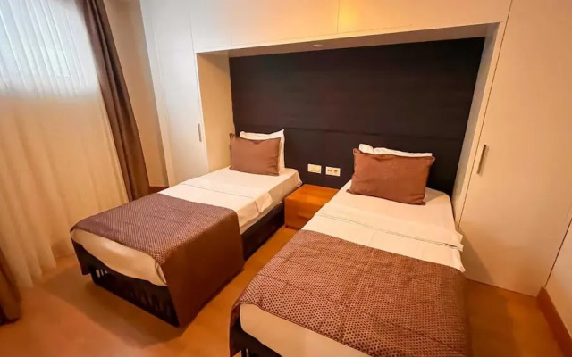 Watercastle Suites