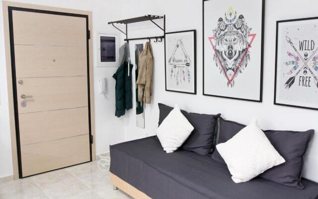 SilkFab Apartments