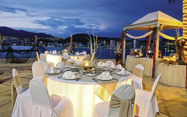 Park Royal Beach Acapulco - All Inclusive