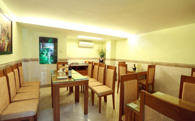 Thanh Long Hotel