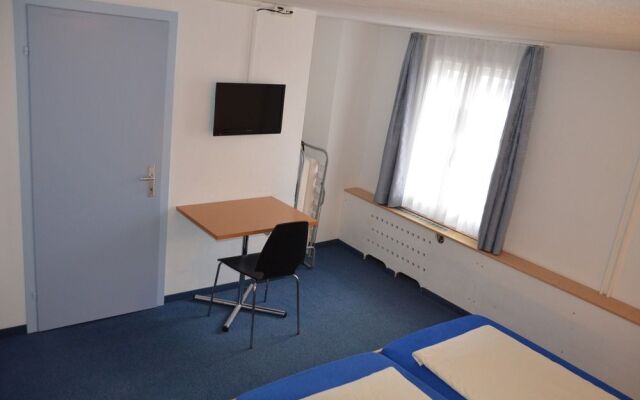 Hirschen Schwyz GmbH - Hostel